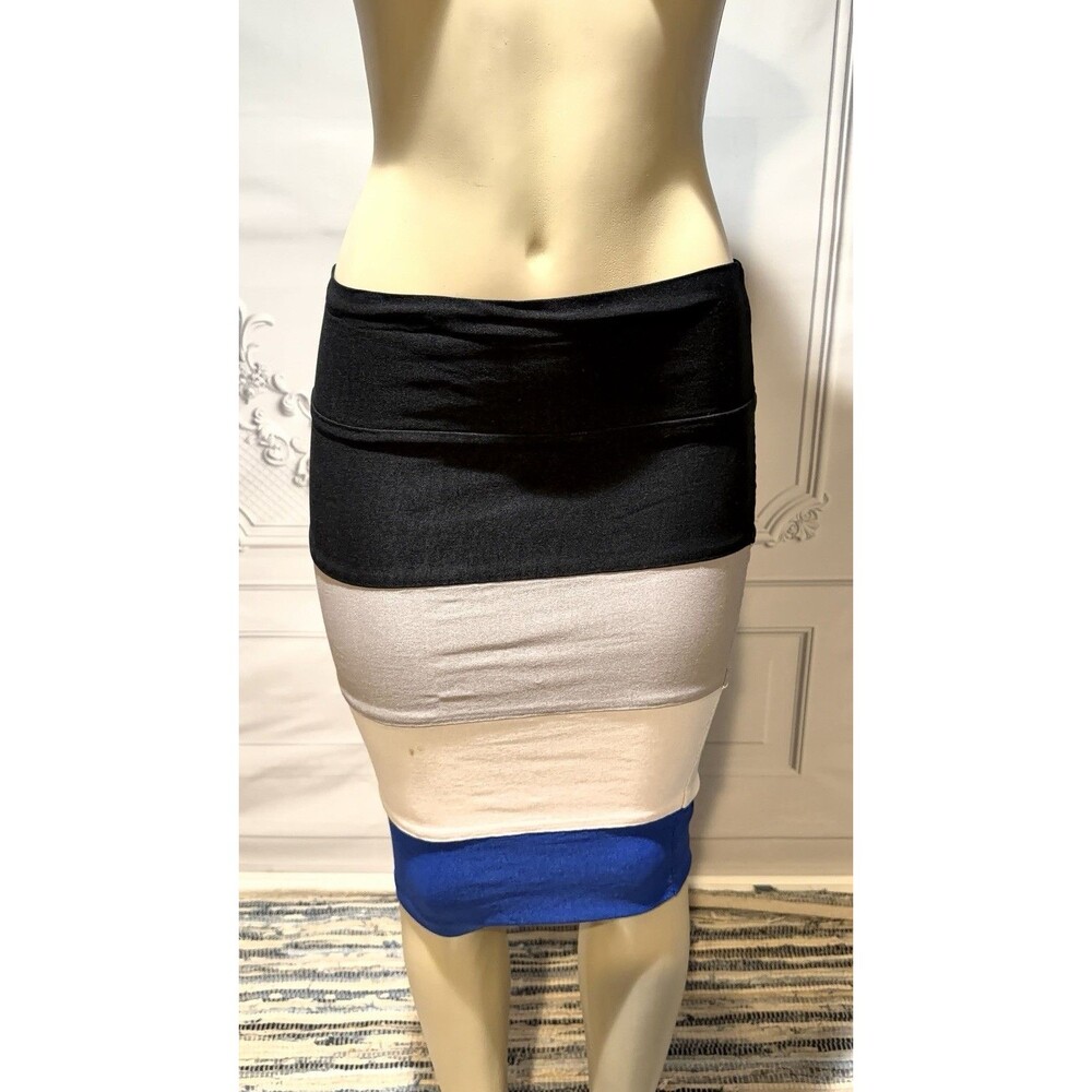 Women’s Skirt Size S